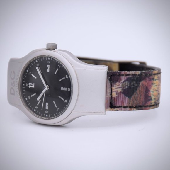 Dolce Gabbana D&G Round Analog Watch Black Dial Camo Band 24 hour Second Hand - Picture 3 of 6